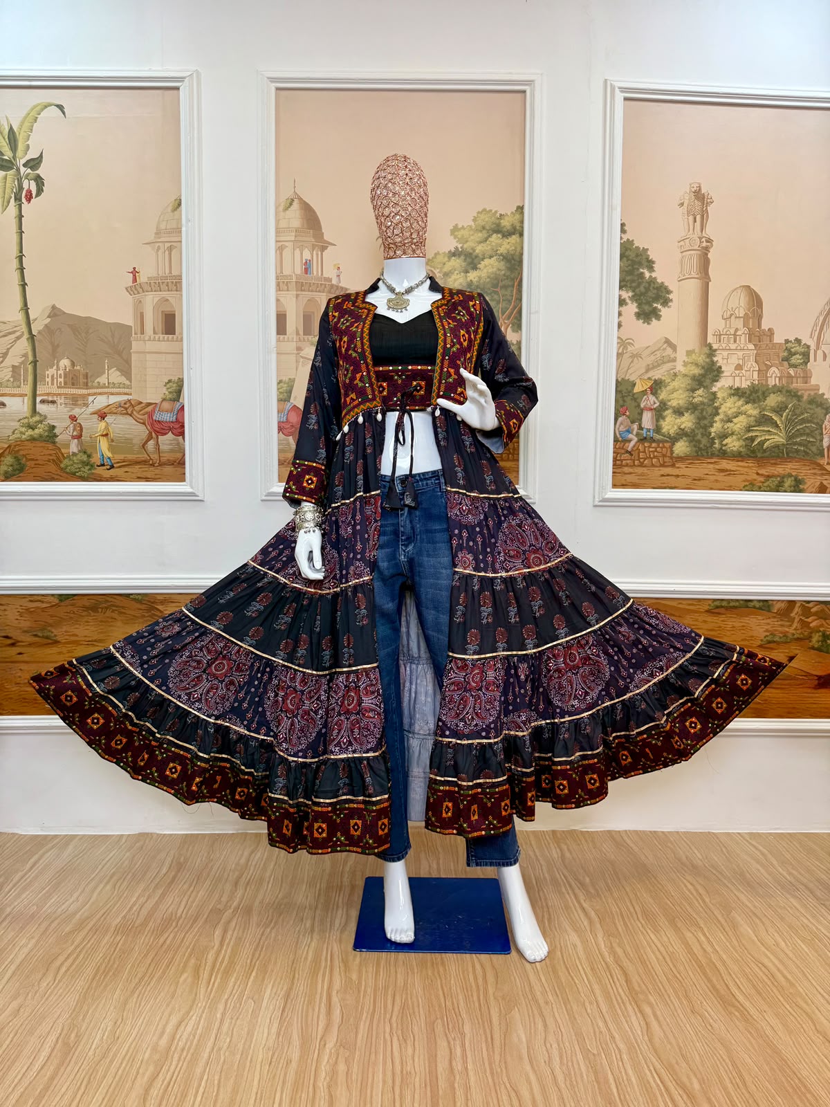 Garba Queen Designer Long Shrug Set